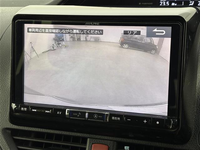 Toyota Esquire 8