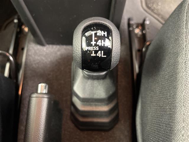 Suzuki Jimny 10