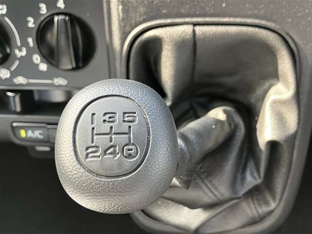 Toyota Pixis Van 3