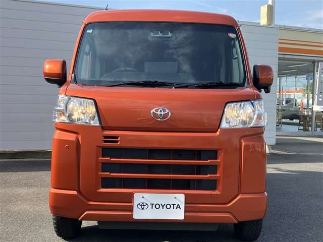 Toyota Pixis Van 6
