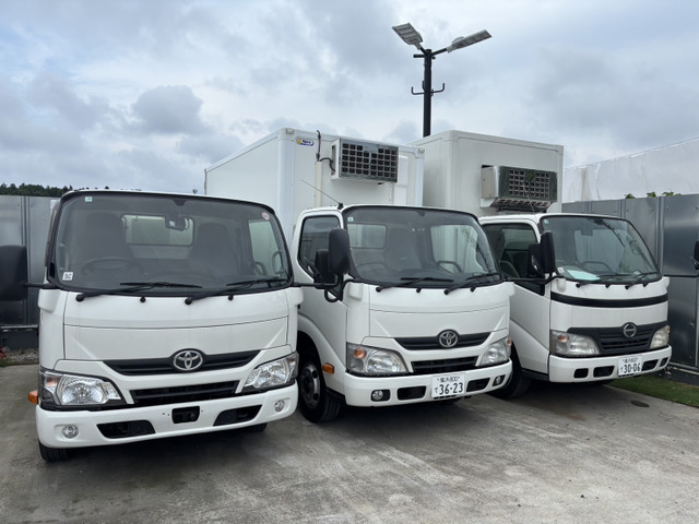 Hino Dutro 7