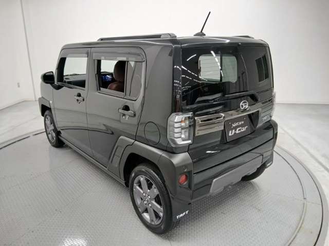 Daihatsu Taft 7