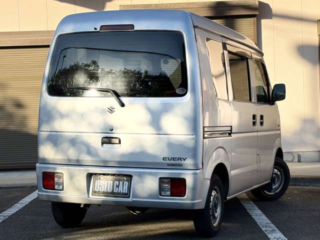 Suzuki Every 8