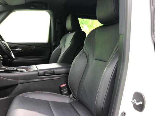 Toyota Alphard 9
