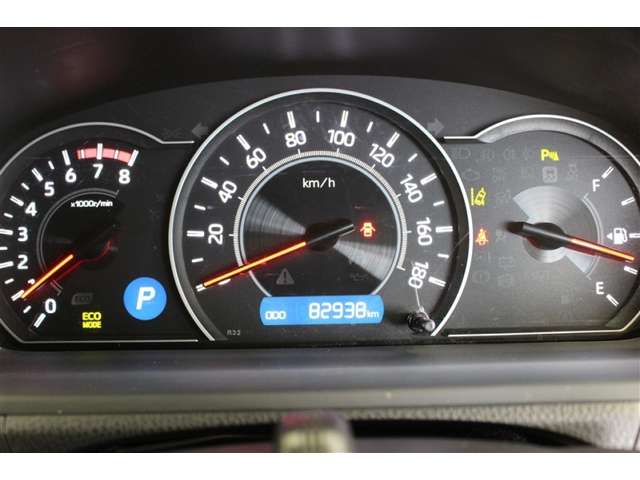 Toyota Noah 11