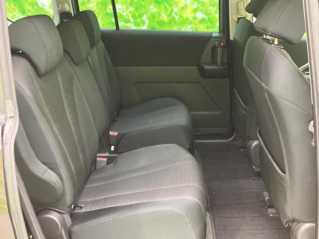 Mazda Premacy 7