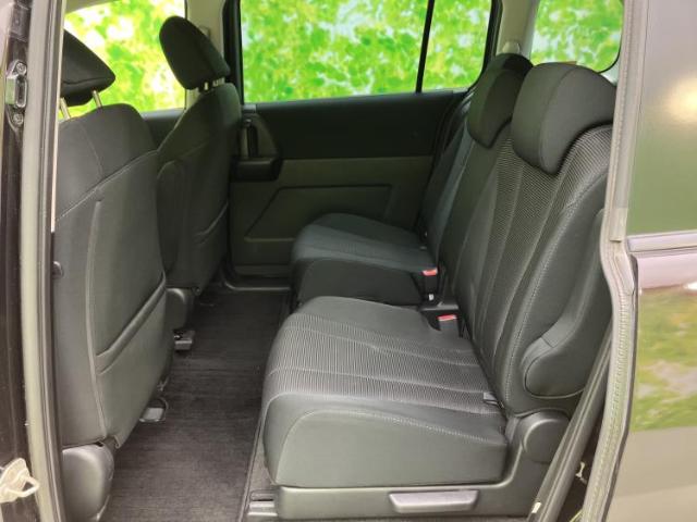 Mazda Premacy 10