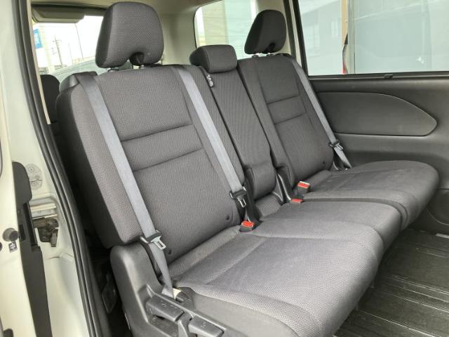 Nissan Serena 7