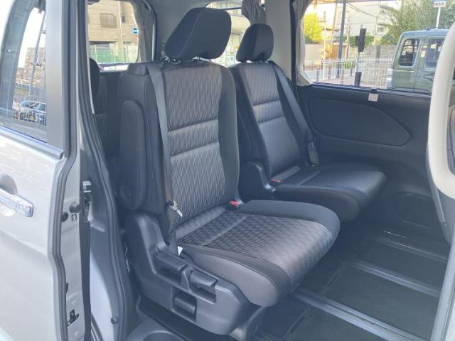 Nissan Serena 7