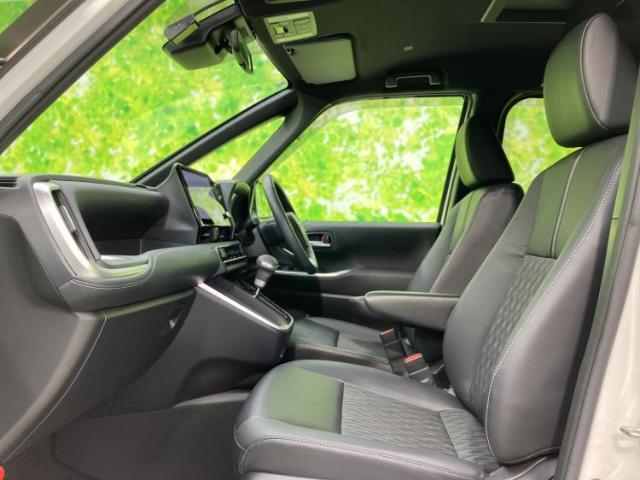 Toyota Noah 7
