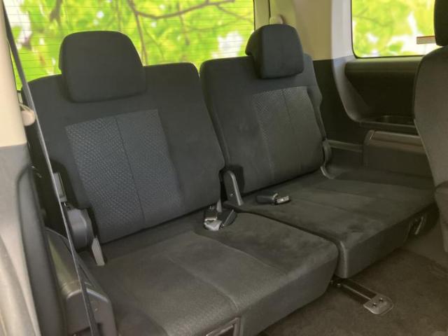 Mitsubishi Delica D:5 8