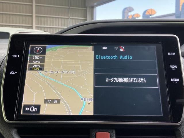Toyota Voxy 11