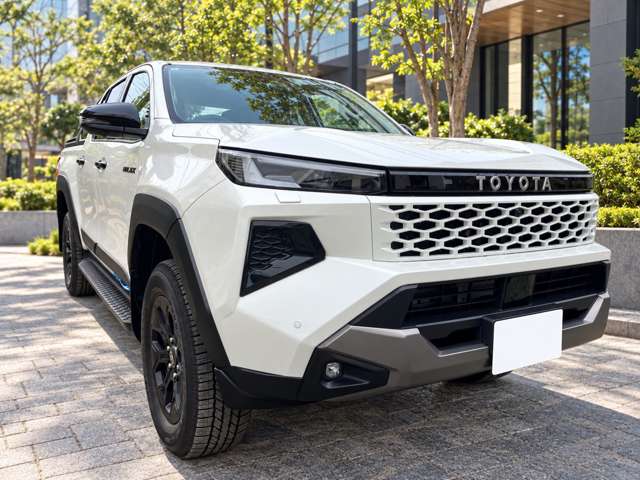 Toyota Hilux 12