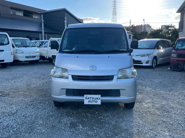 Toyota Town Ace Van 2