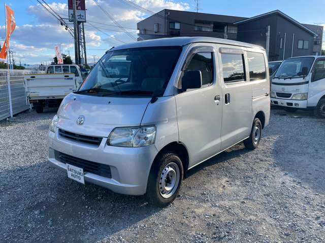 Toyota Town Ace Van 4