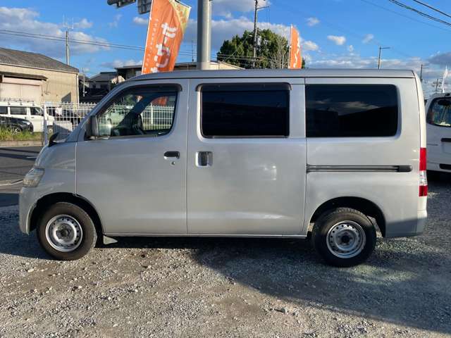Toyota Town Ace Van 6