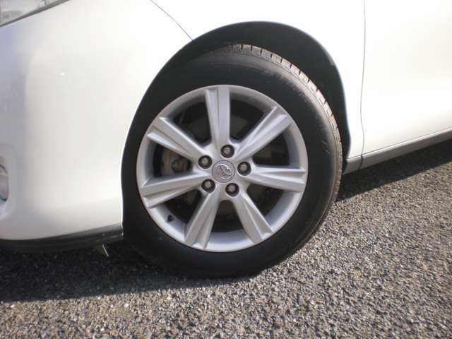 Toyota Estima 6