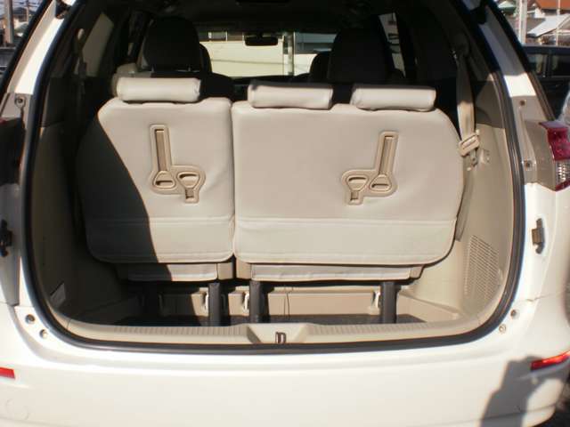 Toyota Estima 10