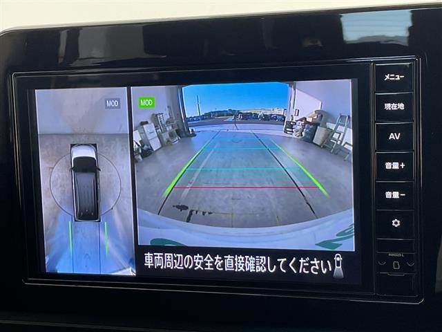 Nissan Serena 4