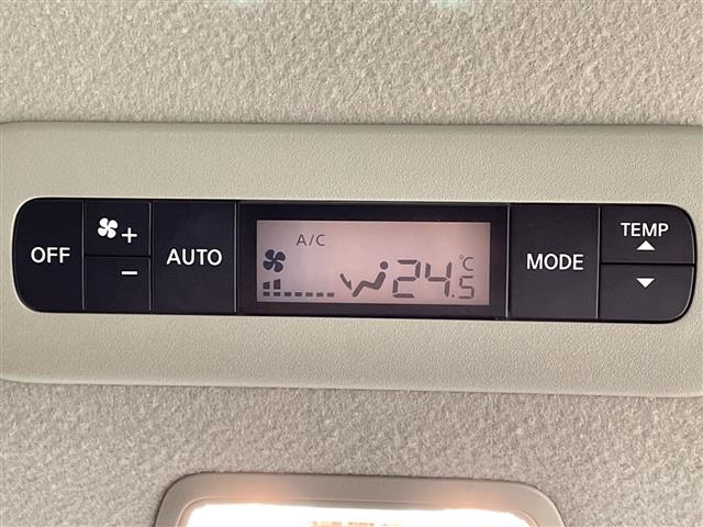 Nissan Serena 11