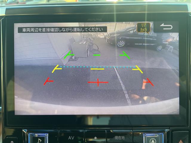 Toyota Alphard 12