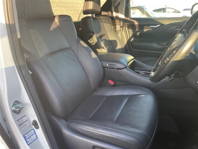 Toyota Alphard 7