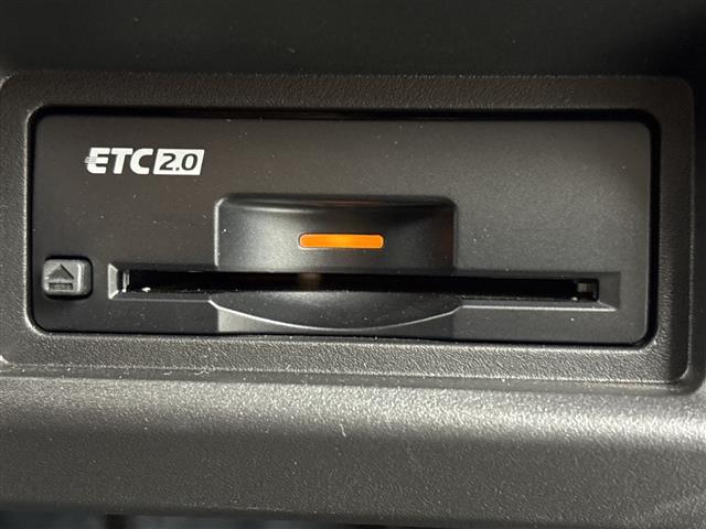 Nissan Serena 12