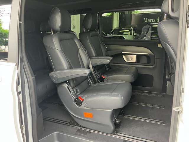 Mercedes-Benz VClass 12