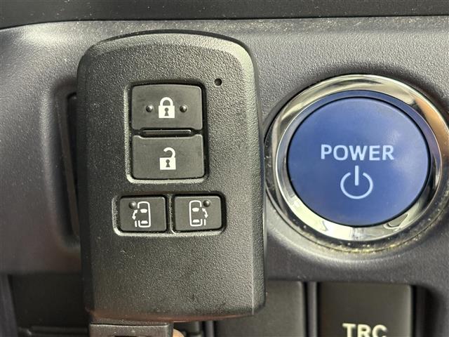 Toyota Noah 11