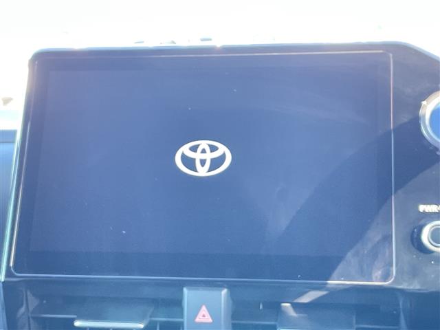 Toyota Voxy 5