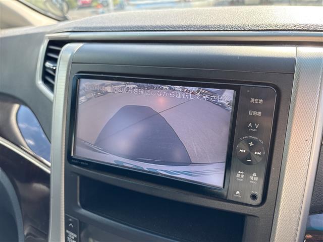 Toyota Alphard 6