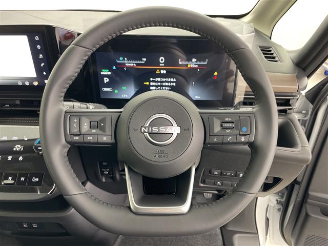 Nissan Serena 12