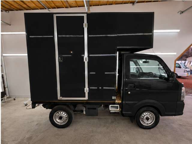 Suzuki Carry 3