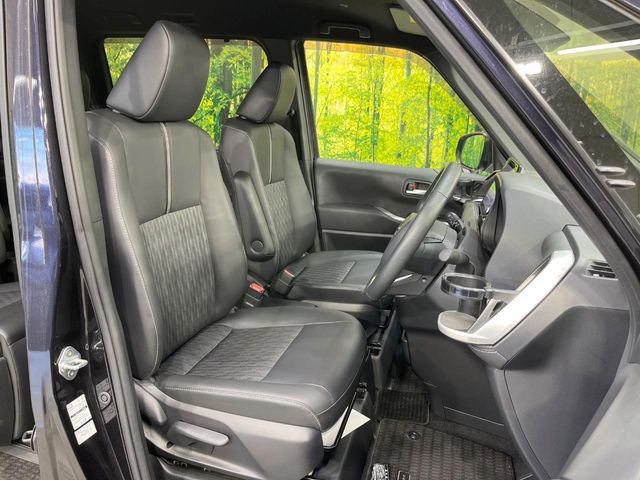 Toyota Noah 8