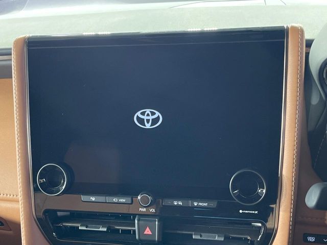 Toyota Vellfire 6