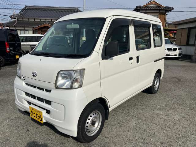 Daihatsu Hijet Cargo 3