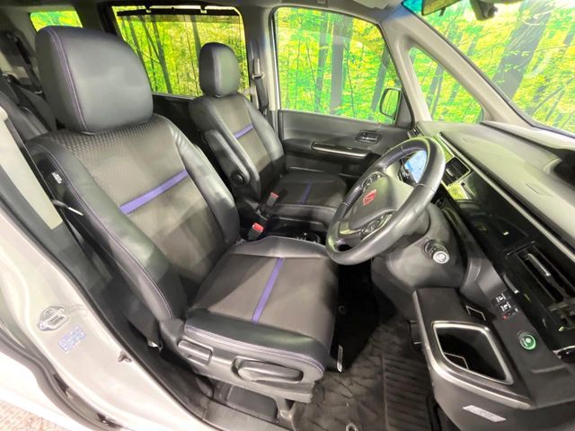 Honda Stepwgn 8