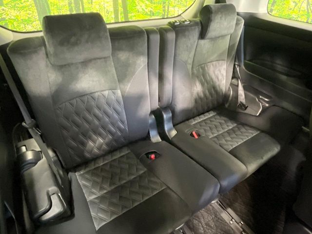 Toyota Alphard 10