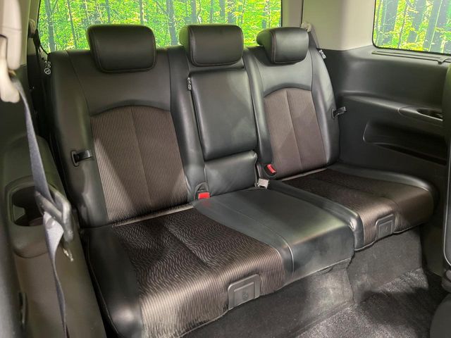 Nissan Elgrand 10