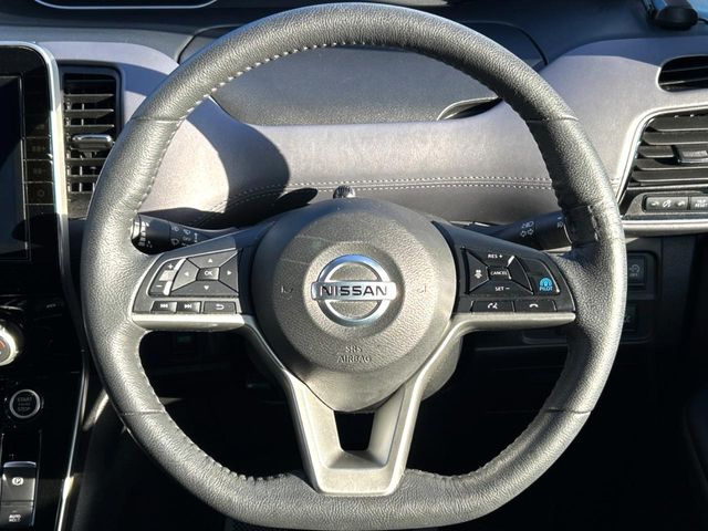 Nissan Serena 12
