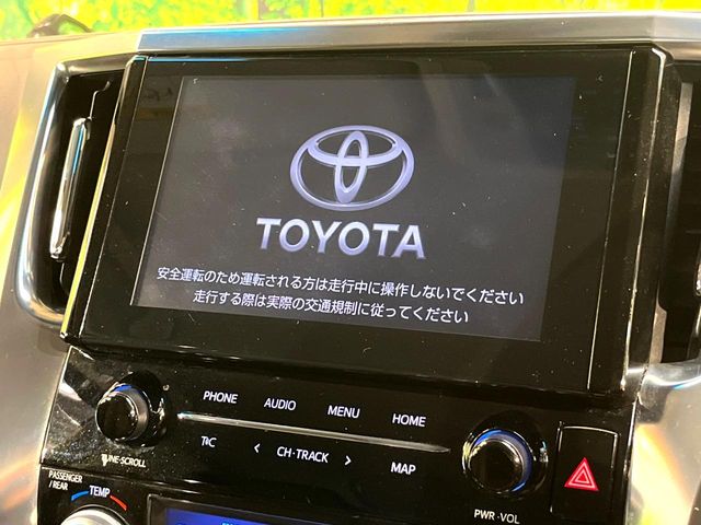 Toyota Alphard 5