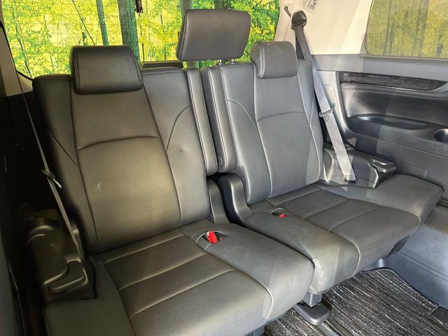 Toyota Alphard 10