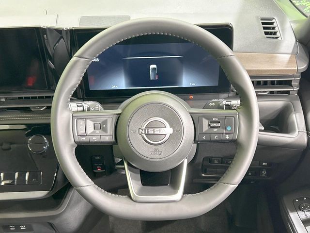 Nissan Serena 12