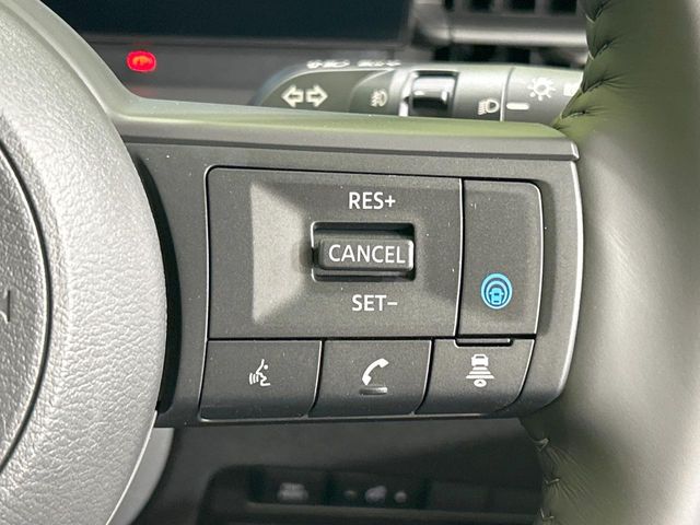 Nissan Serena 5