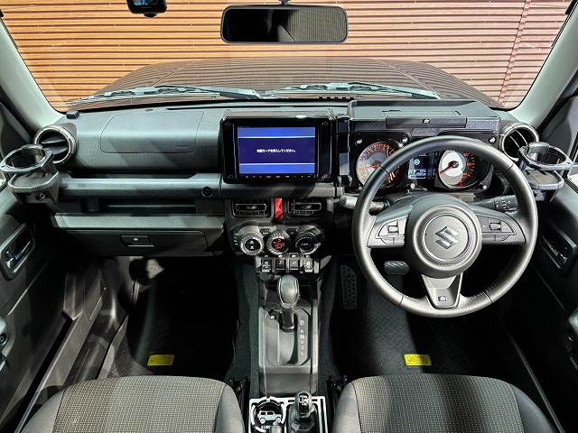 Suzuki Jimny 2
