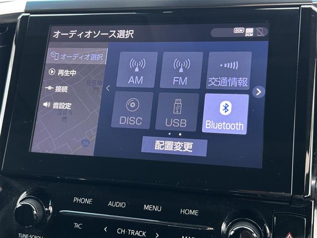 Toyota Alphard 4