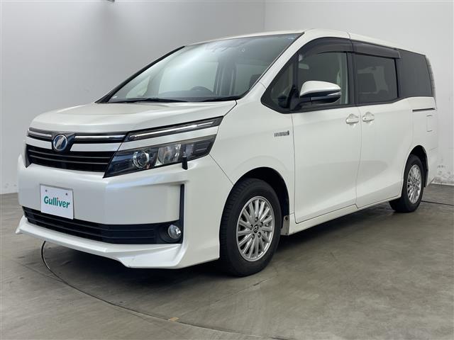 Toyota Voxy 6