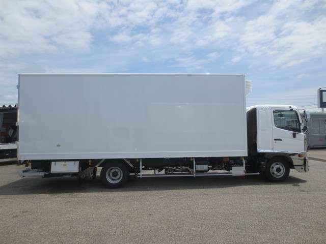 Hino Ranger 8