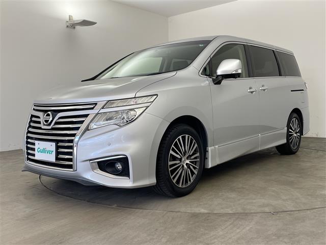 Nissan Elgrand 4