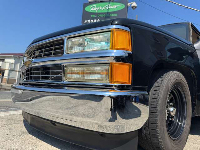 GMC サバーバン 2